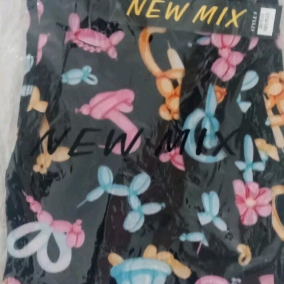 New Mix Black Leggings w Colorful Party Animal Balloons PS PLUS SIZE NWT - Picture 3 of 5